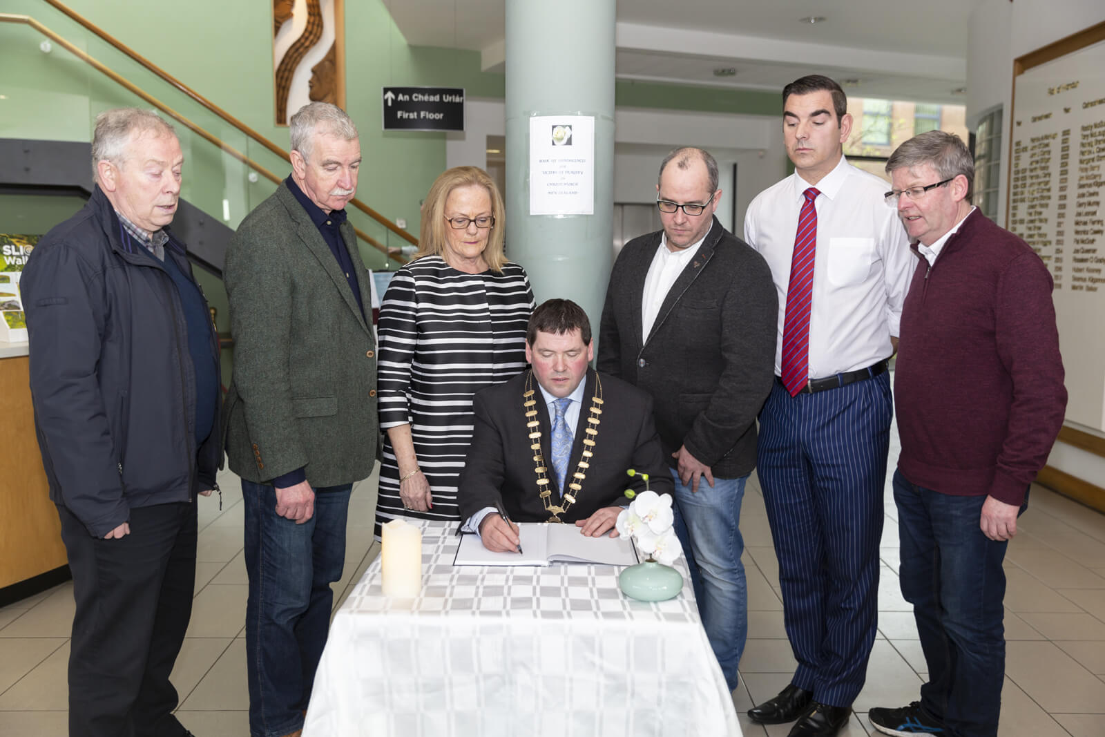 Cathaoirleach_Members_Book_Condolence1