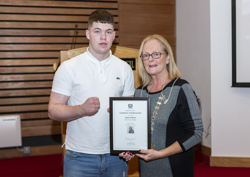 Mayor Hosts Reception for Local Boxers  Photo 4